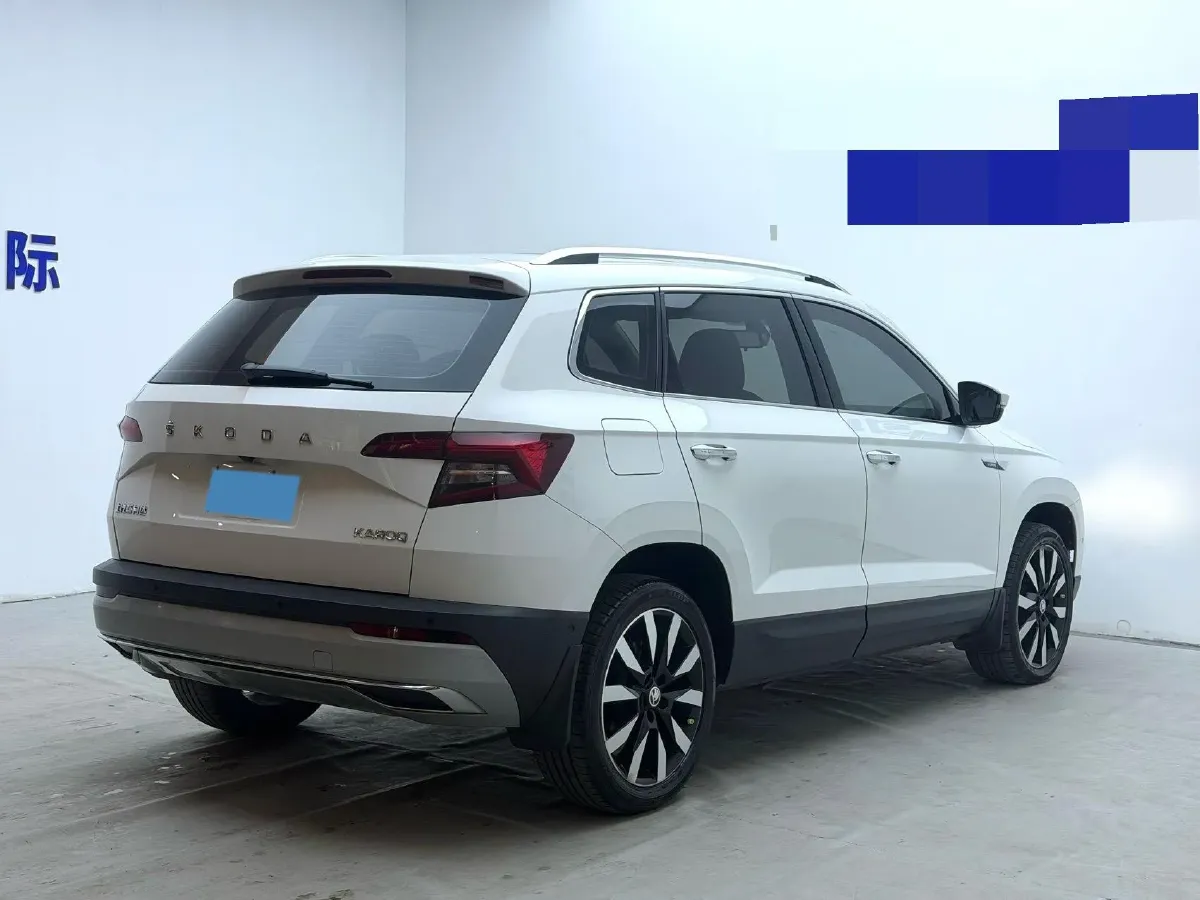 2021 Skoda Karoq 1.4T 150HP L4 7DCT,autocango,china used car exporter,china ev exporter,chinese used car exporter,chinese used ev exporter