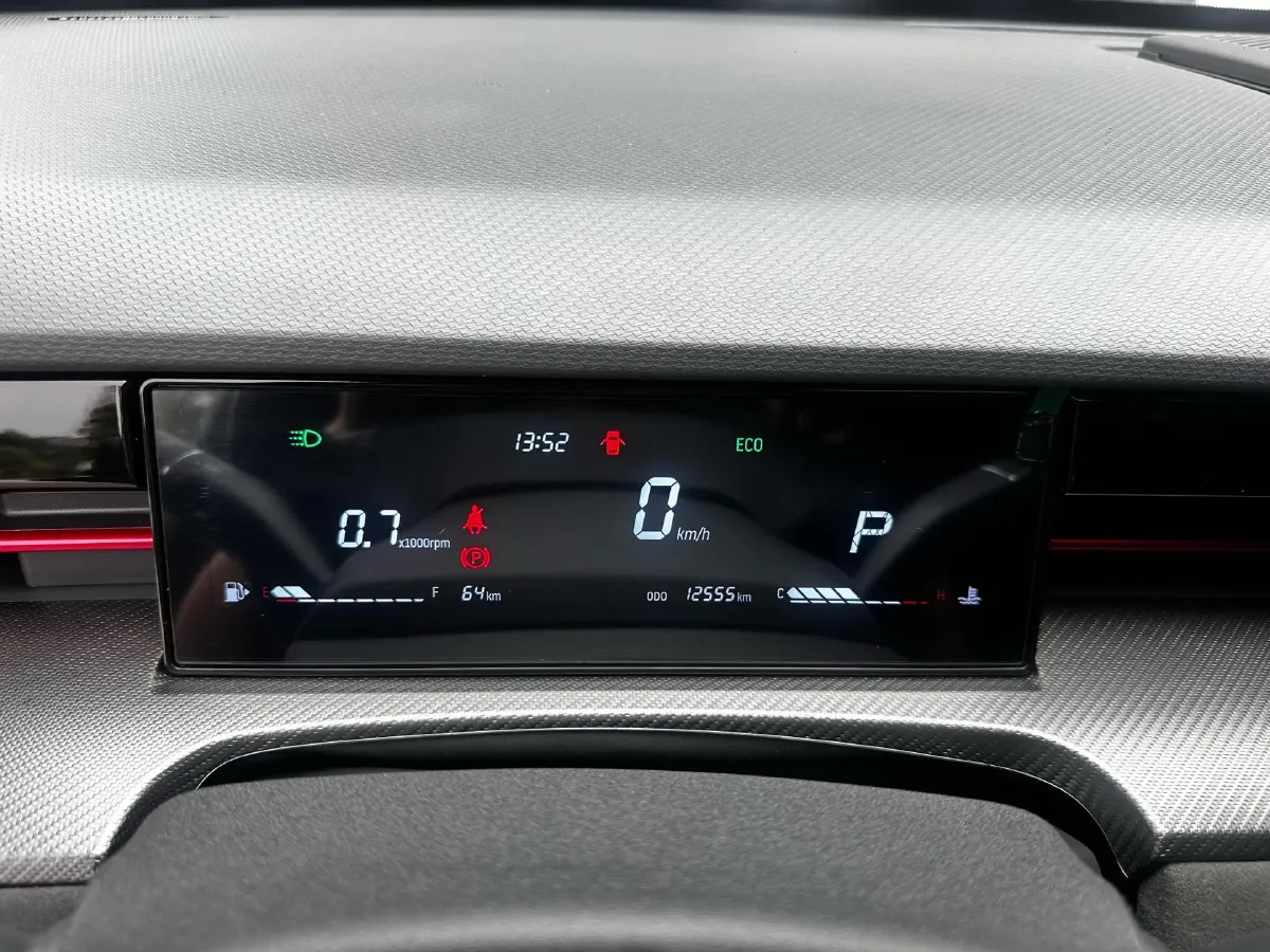 2022 Jetour DASHING 1.6T 197HP L4 7DCT,autocango,china used car exporter,china ev exporter,chinese used car exporter,chinese used ev exporter