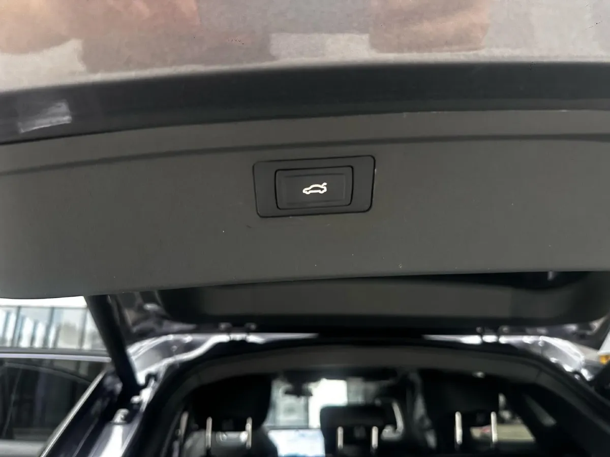 2022 Jetour DASHING 1.6T 197HP L4 7DCT,autocango,china used car exporter,china ev exporter,chinese used car exporter,chinese used ev exporter