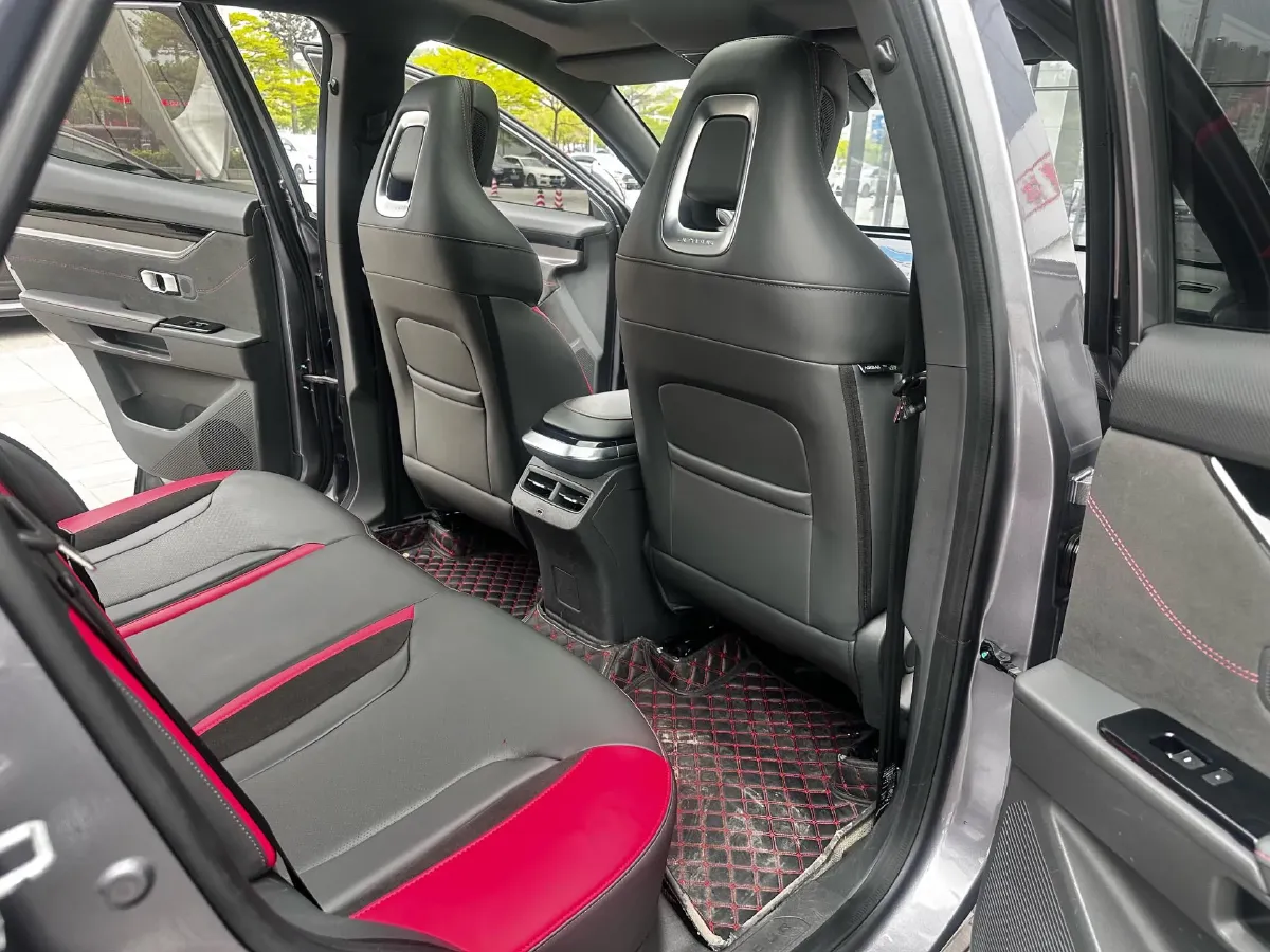 2022 Jetour DASHING 1.6T 197HP L4 7DCT,autocango,china used car exporter,china ev exporter,chinese used car exporter,chinese used ev exporter