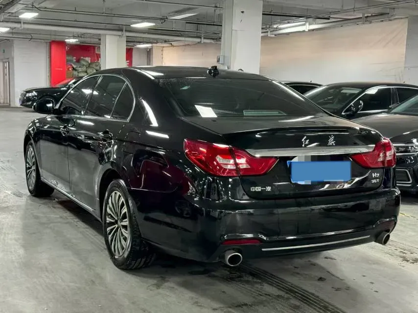 2021 HongQi H7 1.8T 188HP L4 6AT,autocango,china used car exporter,china ev exporter,chinese used car exporter,chinese used ev exporter