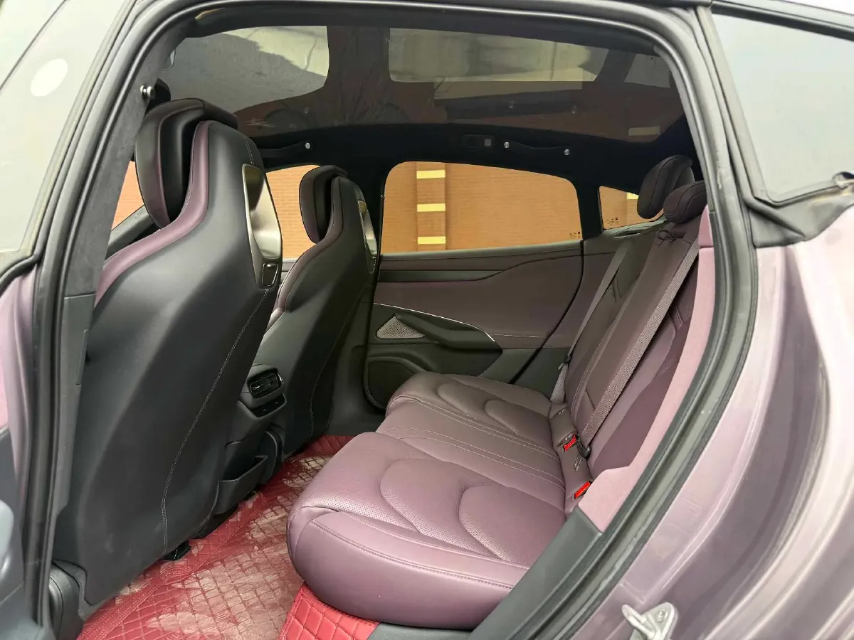 2024 MI SU7 BEV 101KWH,autocango,china used car exporter,china ev exporter,chinese used car exporter,chinese used ev exporter