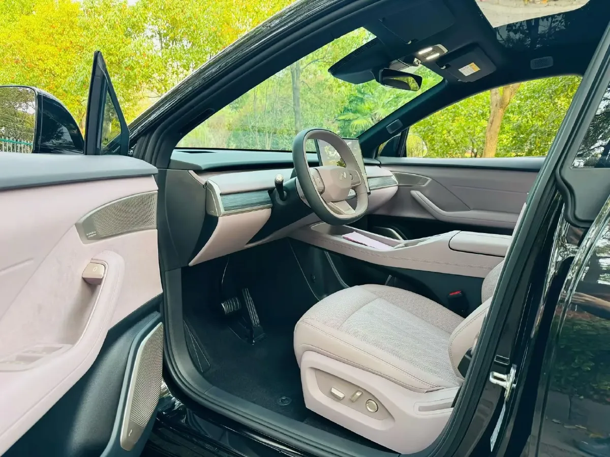 2025 ONVO L60 BEV,autocango,china used car exporter,china ev exporter,chinese used car exporter,chinese used ev exporter