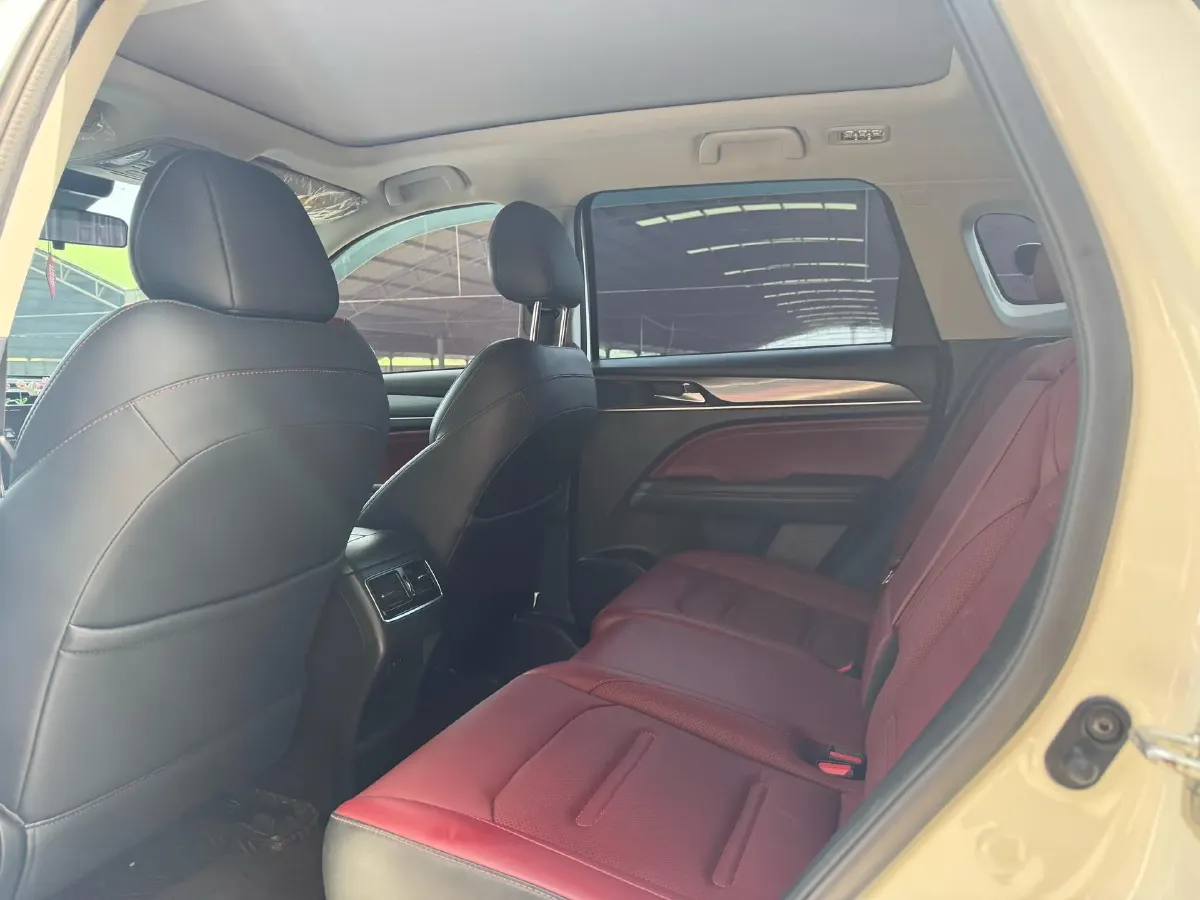 2023 GAC Trumpchi GS4 Plus 2.0T 252HP L4 6AT,autocango,china used car exporter,china ev exporter,chinese used car exporter,chinese used ev exporter