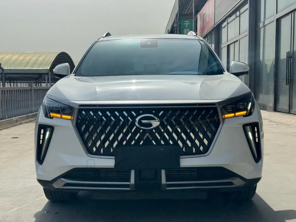 2023 GAC Trumpchi GS4 Plus 2.0T 252HP L4 6AT,autocango,china used car exporter,china ev exporter,chinese used car exporter,chinese used ev exporter