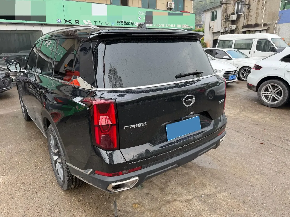 2022 GAC Trumpchi GS8 2.0T 252HP L4 8AT,autocango,china used car exporter,china ev exporter,chinese used car exporter,chinese used ev exporter