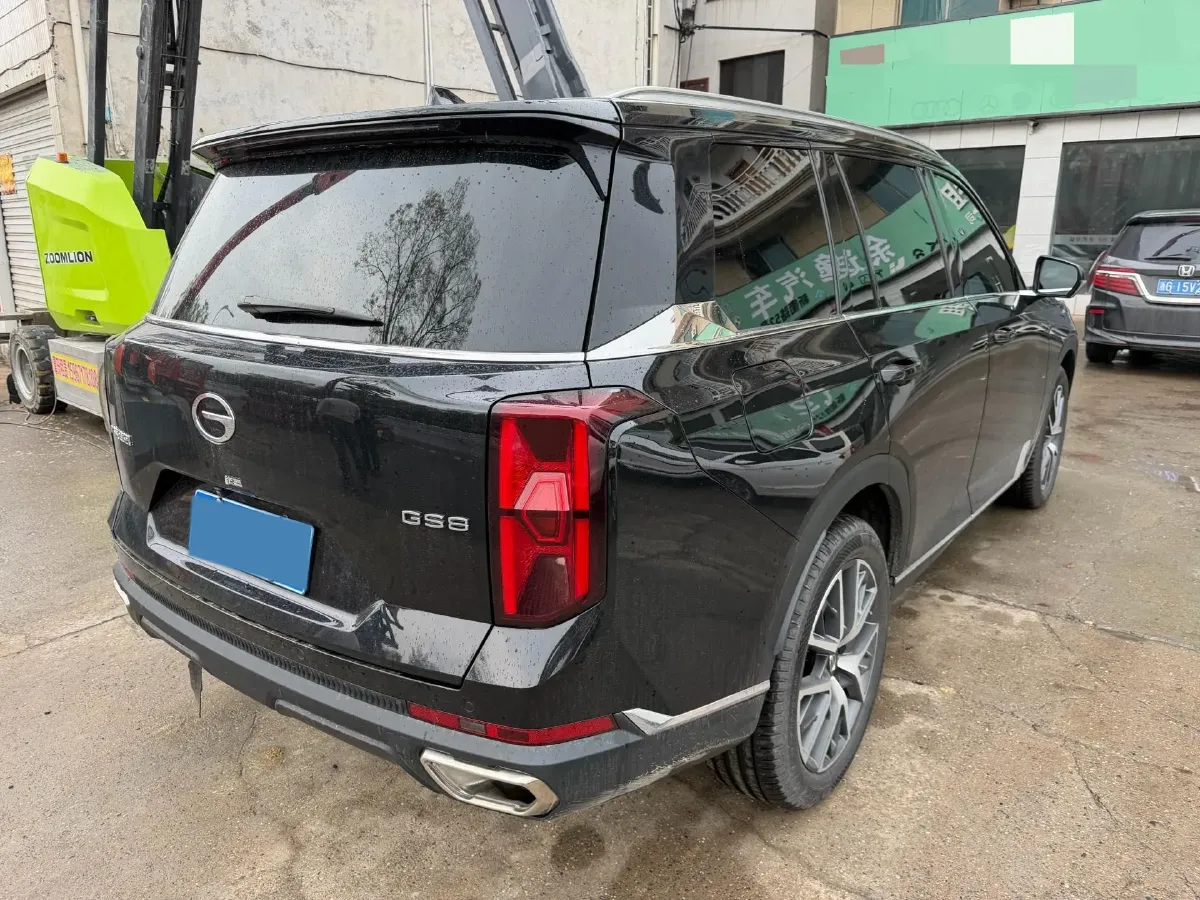 2022 GAC Trumpchi GS8 2.0T 252HP L4 8AT,autocango,china used car exporter,china ev exporter,chinese used car exporter,chinese used ev exporter