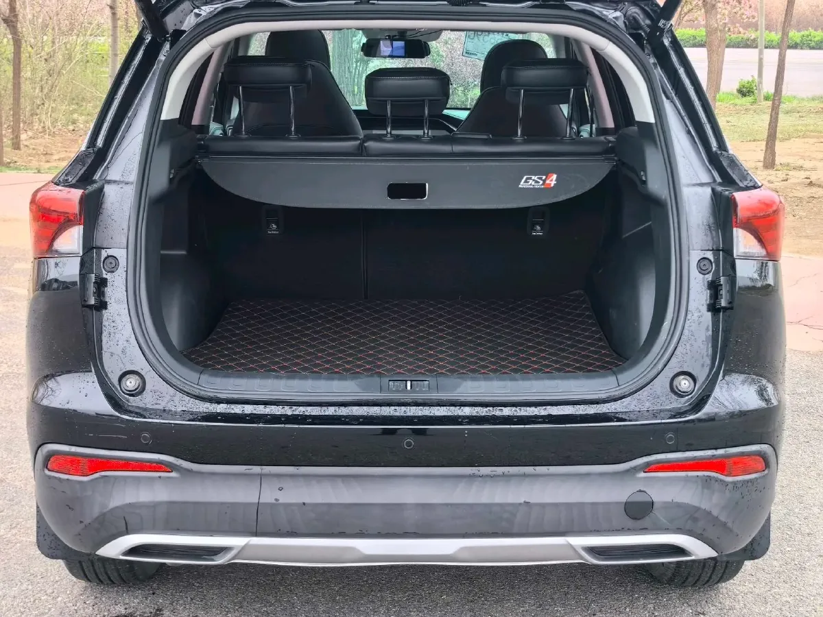 2022 GAC Trumpchi GS4 1.5T 169HP L4 6AT,autocango,china used car exporter,china ev exporter,chinese used car exporter,chinese used ev exporter