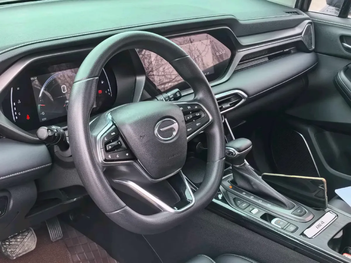 2022 GAC Trumpchi GS4 1.5T 169HP L4 6AT,autocango,china used car exporter,china ev exporter,chinese used car exporter,chinese used ev exporter
