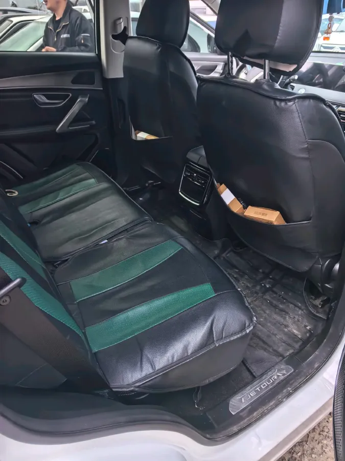 2025 Jetour X70 Plus 1.5T 184HP L4 7DCT,autocango,china used car exporter,china ev exporter,chinese used car exporter,chinese used ev exporter