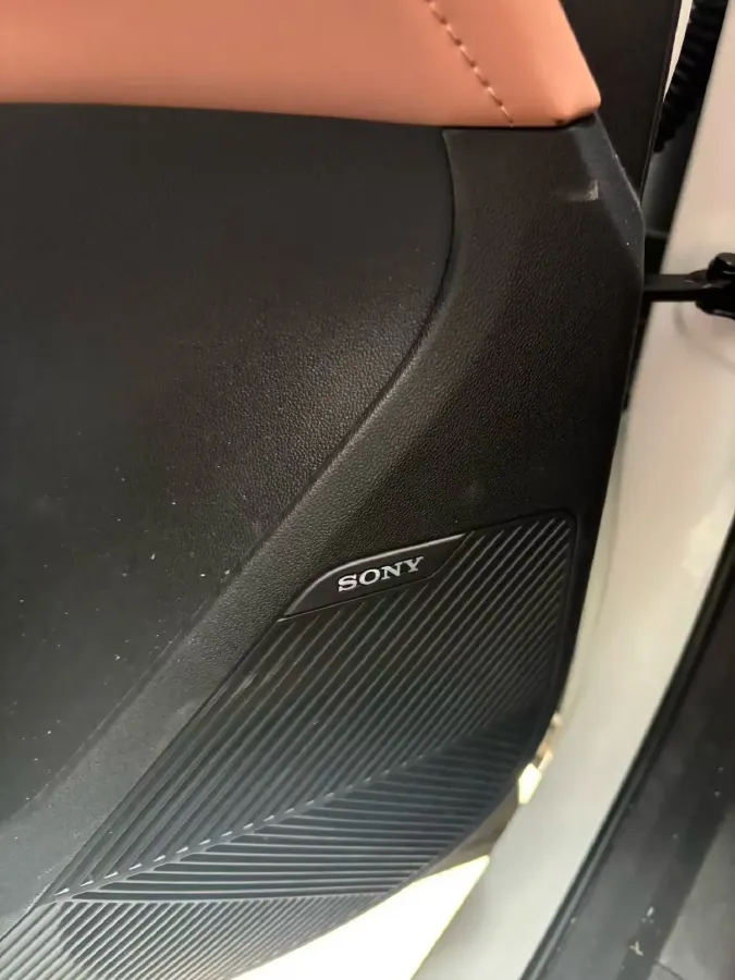 2024 ChangAn UNI-Z 1.5L 98HP L4 E-CVT PHEV 18.4KWH,autocango,china used car exporter,china ev exporter,chinese used car exporter,chinese used ev exporter