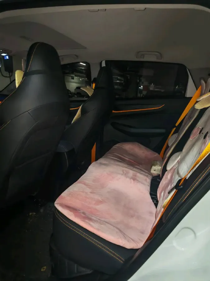 2022 Livan X3 PRO 1.5L 113HP L4 CVT,autocango,china used car exporter,china ev exporter,chinese used car exporter,chinese used ev exporter