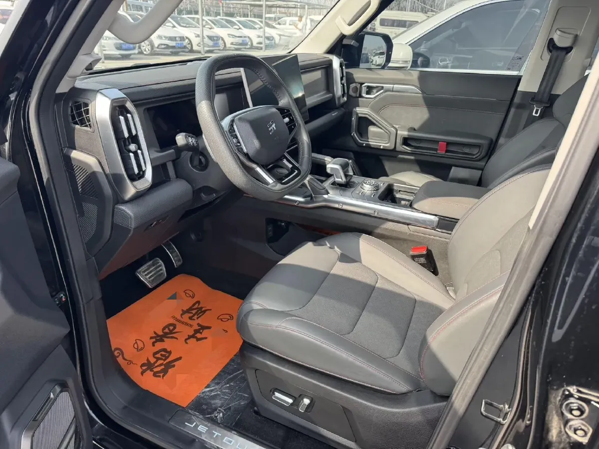 2023 Jetour Traveller 2.0T 254HP L4 7DCT,autocango,china used car exporter,china ev exporter,chinese used car exporter,chinese used ev exporter