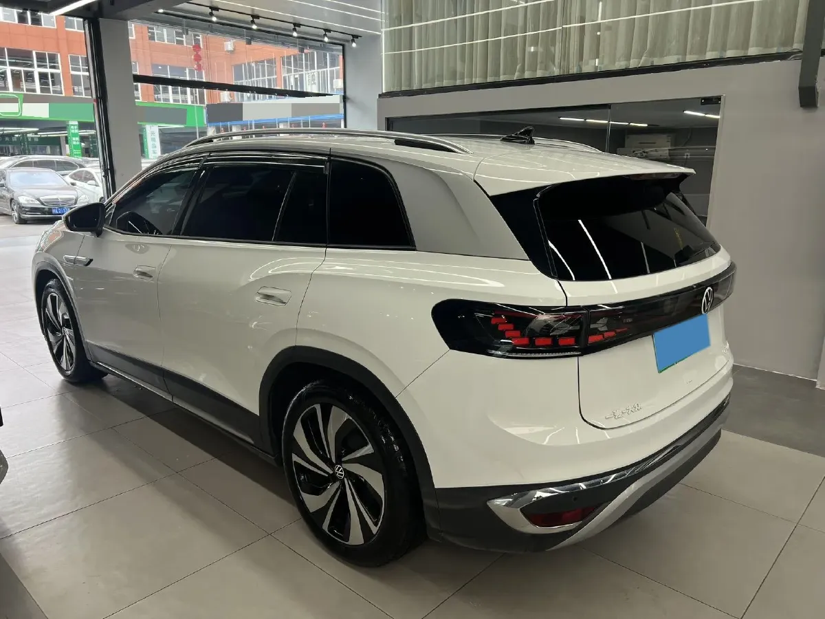 2021 Volkswagen ID.6 Crozz BEV 84.8KWH,autocango,china used car exporter,china ev exporter,chinese used car exporter,chinese used ev exporter