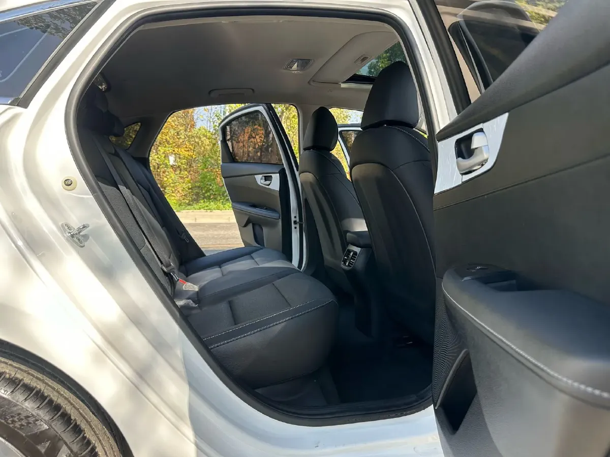 2021 Kia K3 1.5L 115HP L4 CVT,autocango,china used car exporter,china ev exporter,chinese used car exporter,chinese used ev exporter