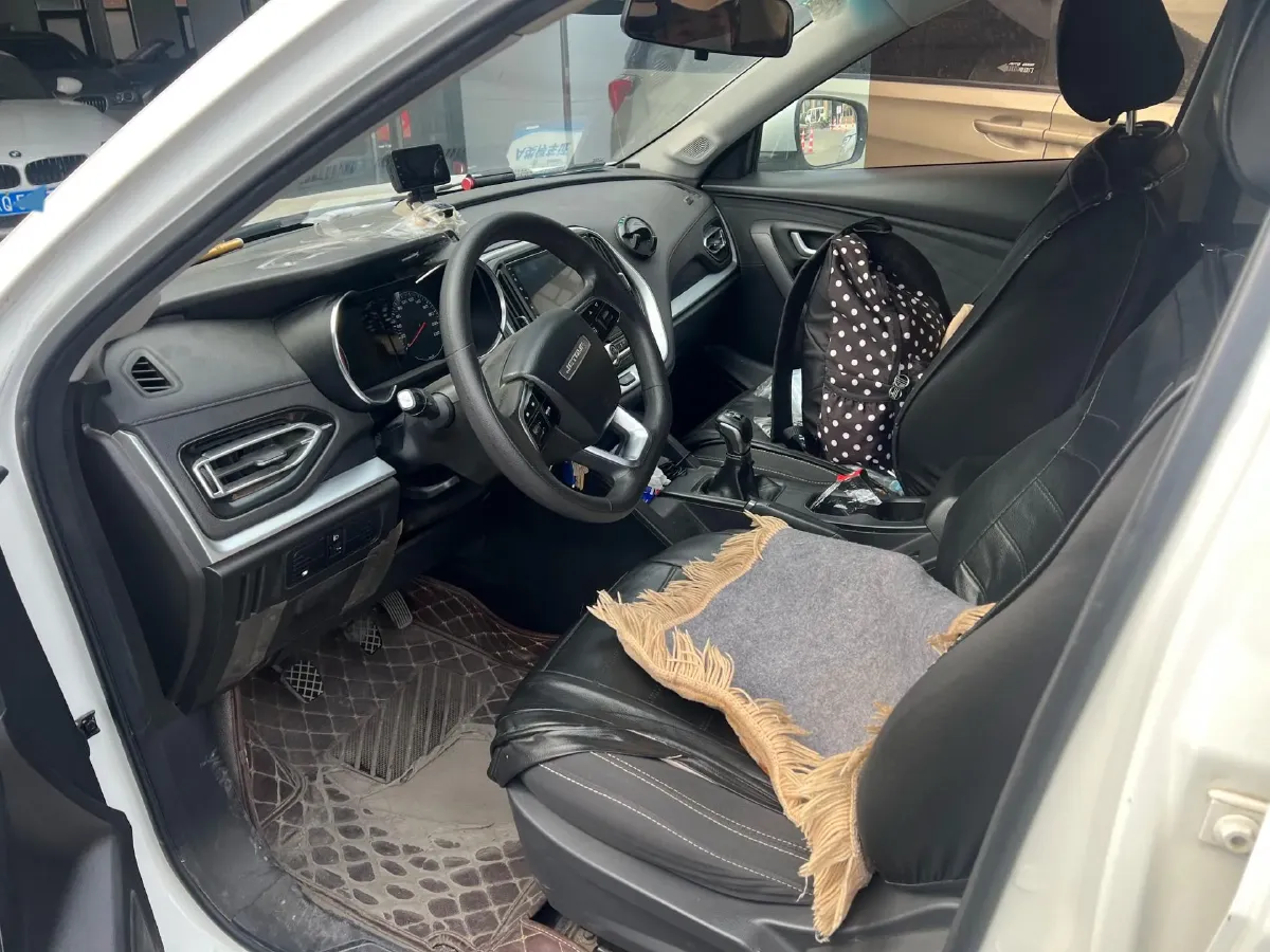 2020 Jetour X70M 1.5T 156HP L4 6MT,autocango,china used car exporter,china ev exporter,chinese used car exporter,chinese used ev exporter