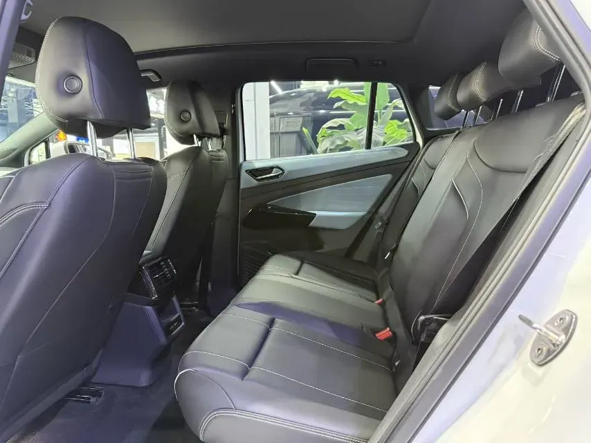 2023 Volkswagen ID.4 X BEV 52.8KWH,autocango,china used car exporter,china ev exporter,chinese used car exporter,chinese used ev exporter