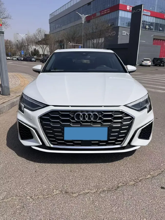 2023 Audi A3 1.4T 150HP L4 7DCT,autocango,china used car exporter,china ev exporter,chinese used car exporter,chinese used ev exporter