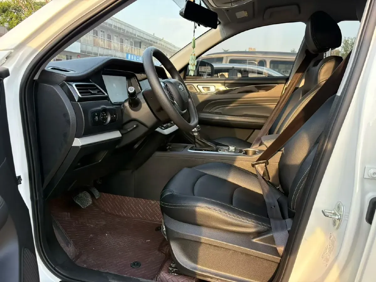 2020 KaiYi XuanJie 1.5L 116HP L4 CVT,autocango,china used car exporter,china ev exporter,chinese used car exporter,chinese used ev exporter