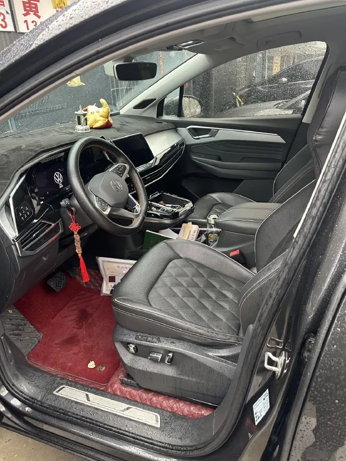 2021 Volkswagen Talagon 2.0T 220HP L4 7DCT,autocango,china used car exporter,china ev exporter,chinese used car exporter,chinese used ev exporter