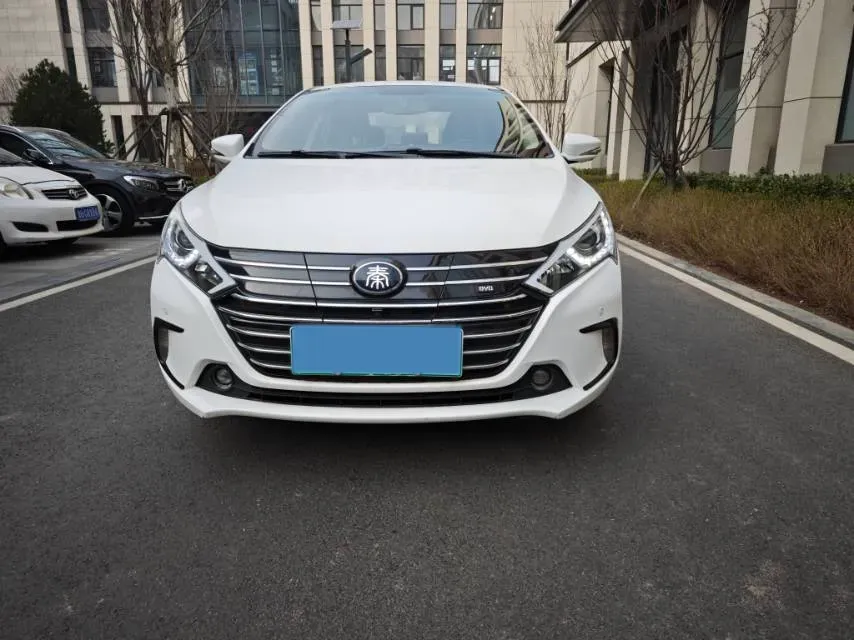 2018 BYD Qin BEV 60.48KWH,autocango,china used car exporter,china ev exporter,chinese used car exporter,chinese used ev exporter