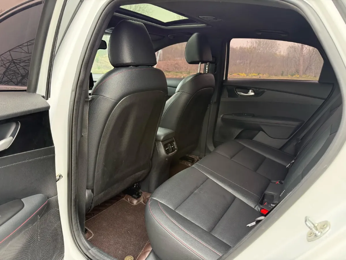 2019 Kia K3 1.4T 130HP L4 7DCT,autocango,china used car exporter,china ev exporter,chinese used car exporter,chinese used ev exporter