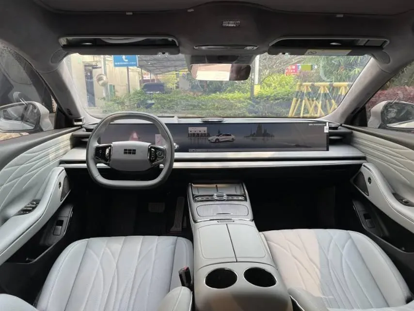 2025 MAXUS InterstellarX 2.5T 224HP L4 8AT,autocango,china used car exporter,china ev exporter,chinese used car exporter,chinese used ev exporter