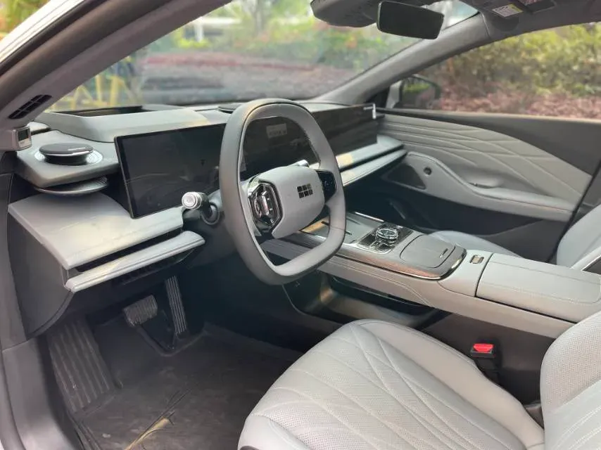 2025 MAXUS InterstellarX 2.5T 224HP L4 8AT,autocango,china used car exporter,china ev exporter,chinese used car exporter,chinese used ev exporter