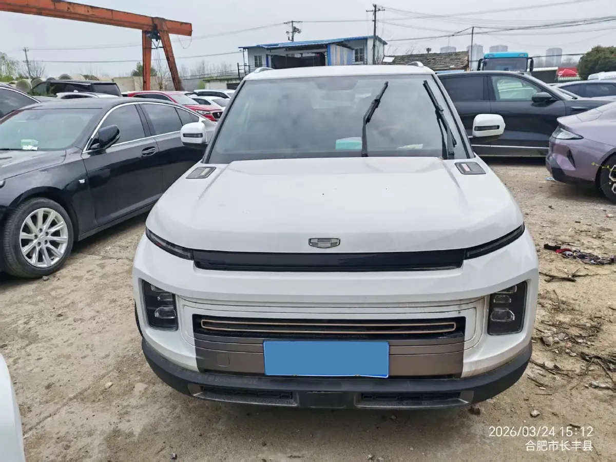 2020 Geely ICON 1.5T 177HP L3 7DCT,autocango,china used car exporter,china ev exporter,chinese used car exporter,chinese used ev exporter