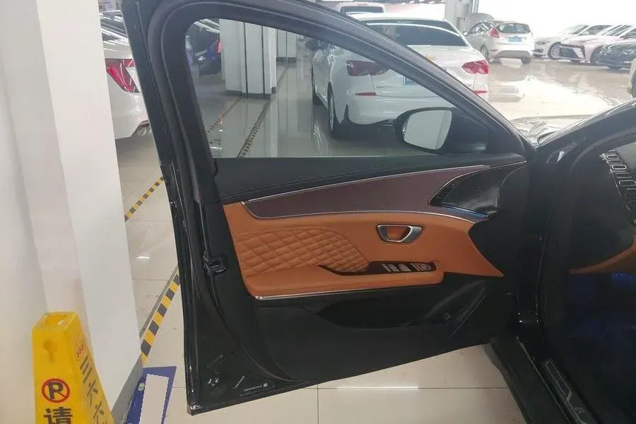2022 BYD Han 1.5T 139HP L4 E-CVT PHEV 18.3KWH,autocango,china used car exporter,china ev exporter,chinese used car exporter,chinese used ev exporter