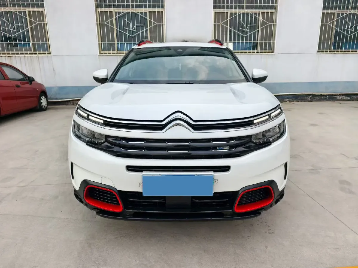 2017 Citroen C5 1.8T 204HP L4 6AT,autocango,china used car exporter,china ev exporter,chinese used car exporter,chinese used ev exporter
