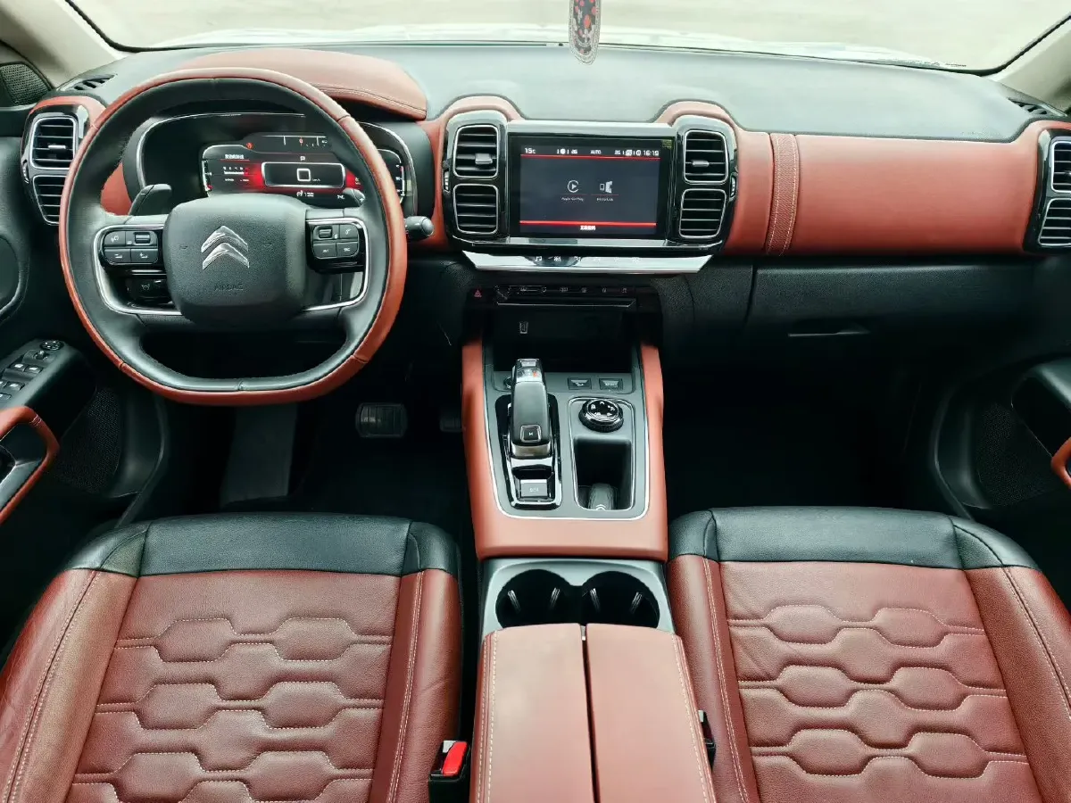 2017 Citroen C5 1.8T 204HP L4 6AT,autocango,china used car exporter,china ev exporter,chinese used car exporter,chinese used ev exporter