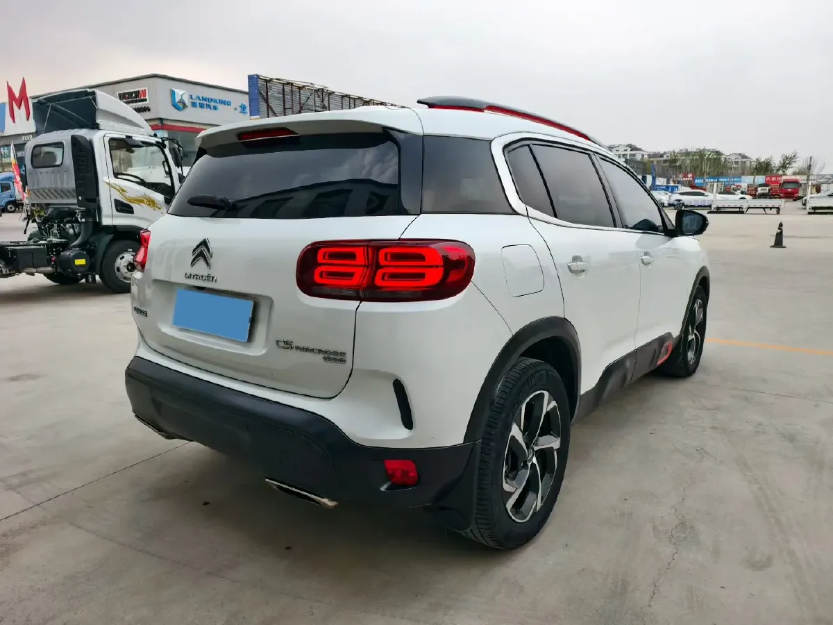 2017 Citroen C5 1.8T 204HP L4 6AT,autocango,china used car exporter,china ev exporter,chinese used car exporter,chinese used ev exporter