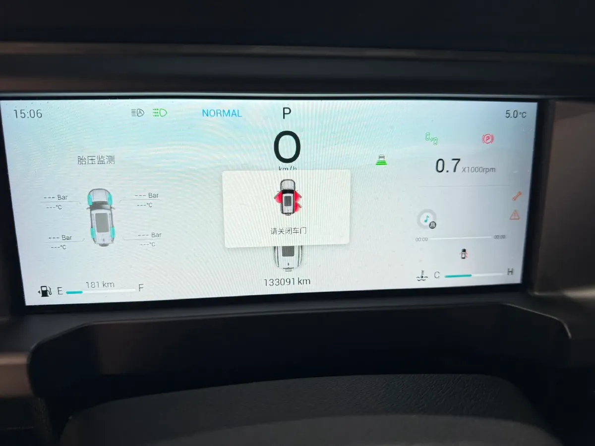 2023 Jetour Traveller 2.0T 254HP L4 7DCT,autocango,china used car exporter,china ev exporter,chinese used car exporter,chinese used ev exporter