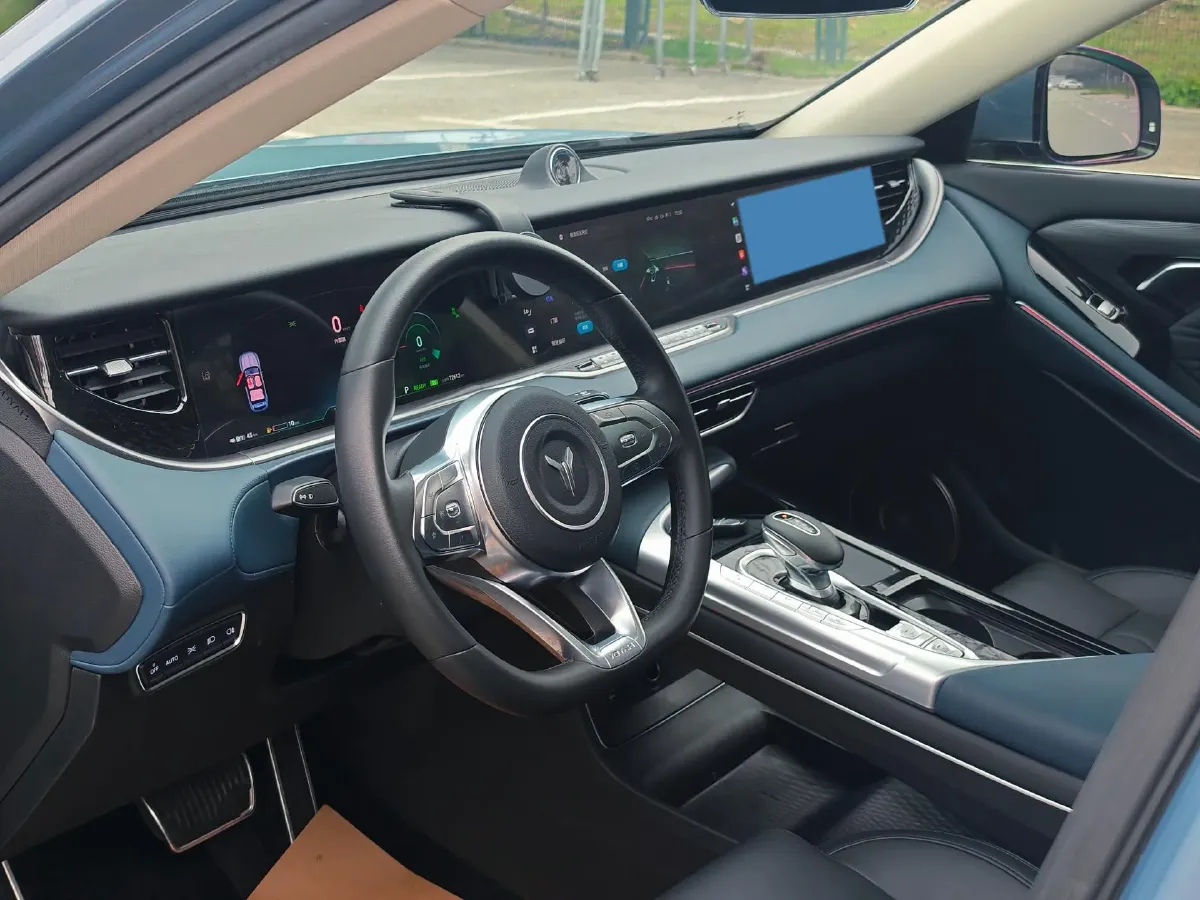 2021 Voyah FREE Range Extended 109HP REEV 33KWH,autocango,china used car exporter,china ev exporter,chinese used car exporter,chinese used ev exporter