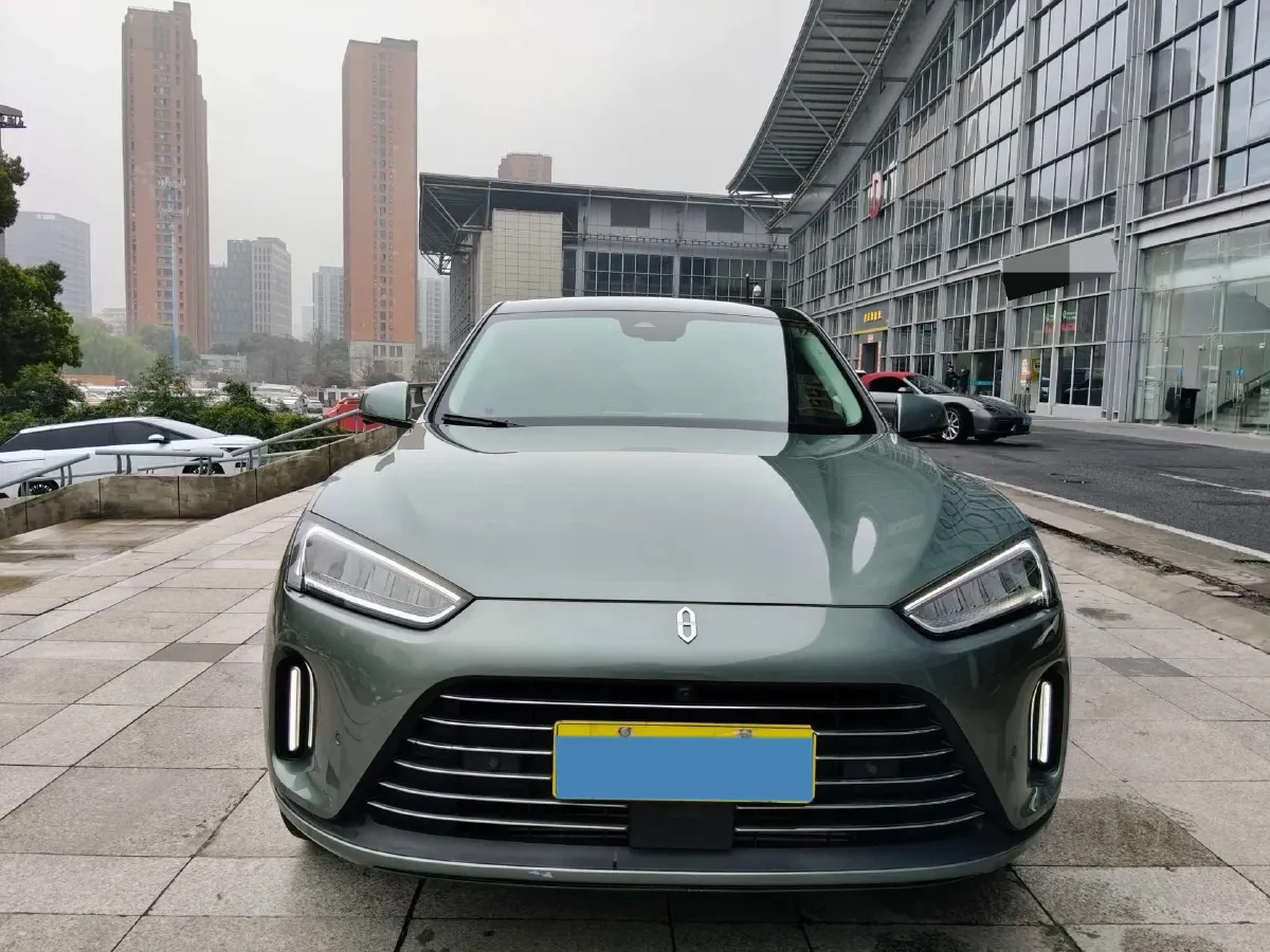 2022 AITO AITO M5 Range Extended 125HP REEV 40KWH,autocango,china used car exporter,china ev exporter,chinese used car exporter,chinese used ev exporter