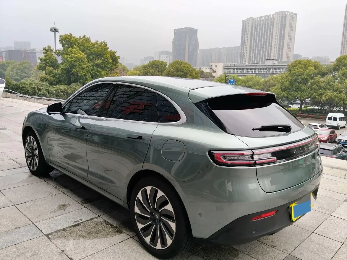 2022 AITO AITO M5 Range Extended 125HP REEV 40KWH,autocango,china used car exporter,china ev exporter,chinese used car exporter,chinese used ev exporter