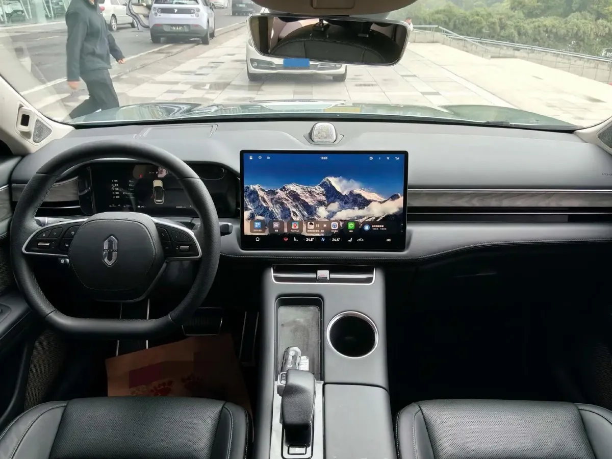 2022 AITO AITO M5 Range Extended 125HP REEV 40KWH,autocango,china used car exporter,china ev exporter,chinese used car exporter,chinese used ev exporter