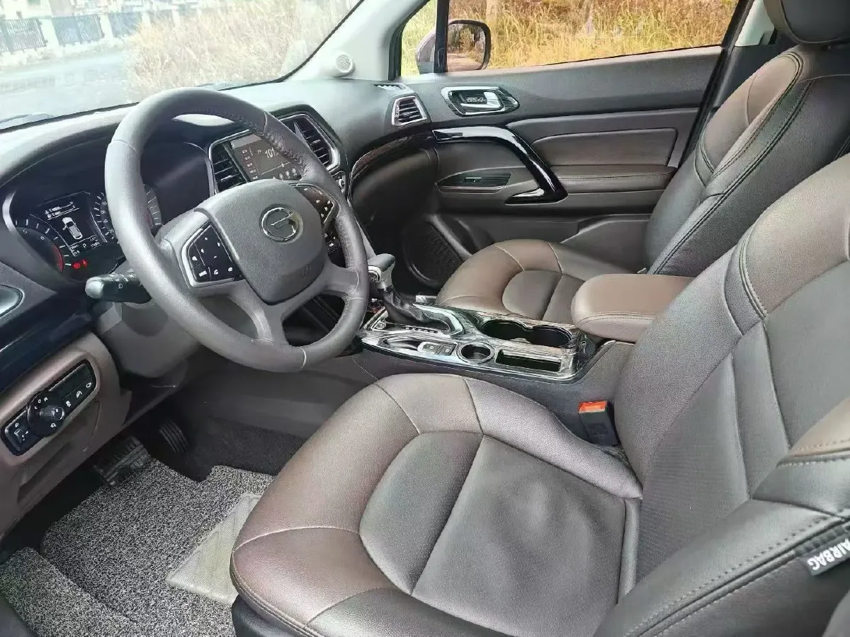 2017 GAC Trumpchi GS4 1.5T 152HP L4 6AT,autocango,china used car exporter,china ev exporter,chinese used car exporter,chinese used ev exporter