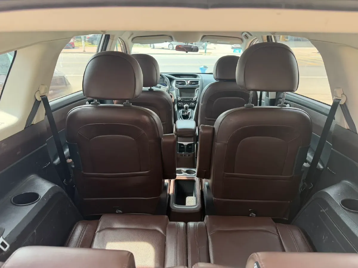 2016 HaiMa V70 2.0L 152HP L4 6MT,autocango,china used car exporter,china ev exporter,chinese used car exporter,chinese used ev exporter