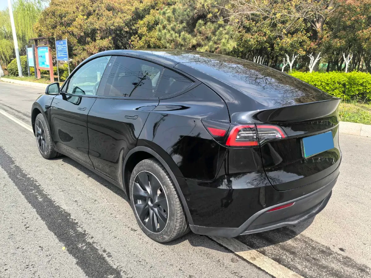 2022 Tesla Model Y BEV 60KWH,autocango,china used car exporter,china ev exporter,chinese used car exporter,chinese used ev exporter