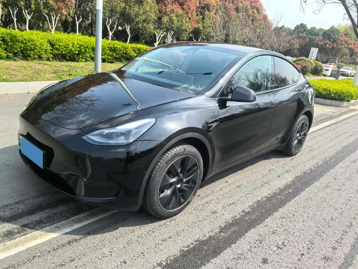 2022 Tesla Model Y BEV 60KWH,autocango,china used car exporter,china ev exporter,chinese used car exporter,chinese used ev exporter