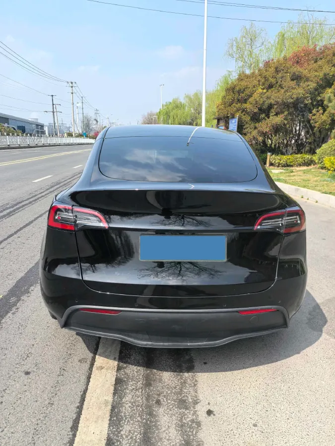2022 Tesla Model Y BEV 60KWH,autocango,china used car exporter,china ev exporter,chinese used car exporter,chinese used ev exporter
