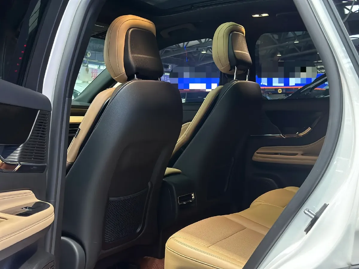 2021 Lincoln Corsair 2.0T 245HP L4 8AT,autocango,china used car exporter,china ev exporter,chinese used car exporter,chinese used ev exporter