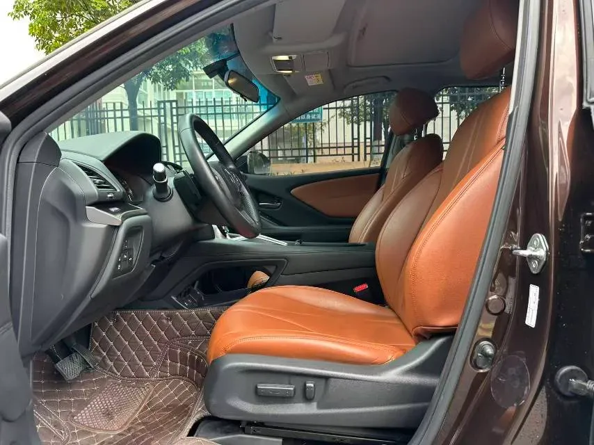 2021 Acura CDX 1.5T 182HP L4 8DCT,autocango,china used car exporter,china ev exporter,chinese used car exporter,chinese used ev exporter