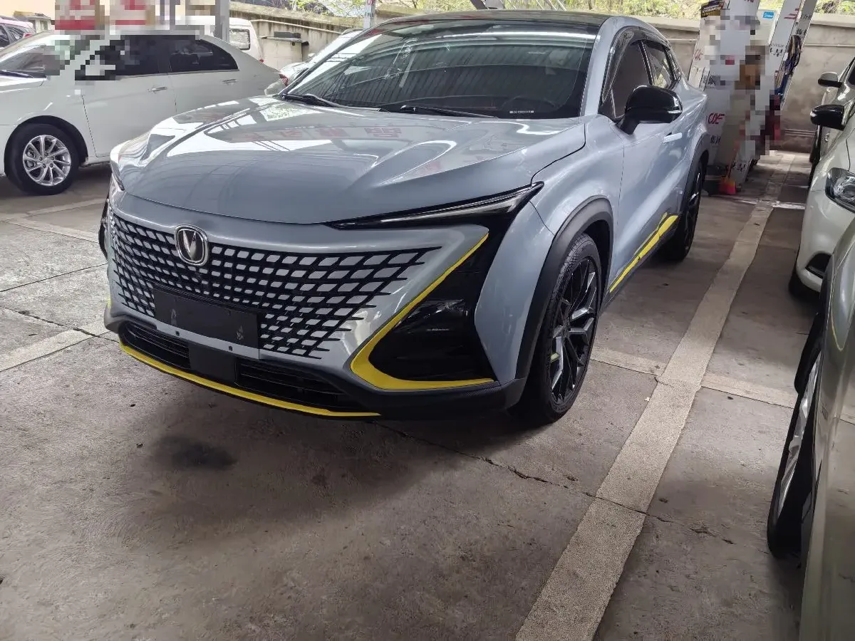 2022 ChangAn UNI-T 2.0T 233HP L4 8AT,autocango,china used car exporter,china ev exporter,chinese used car exporter,chinese used ev exporter