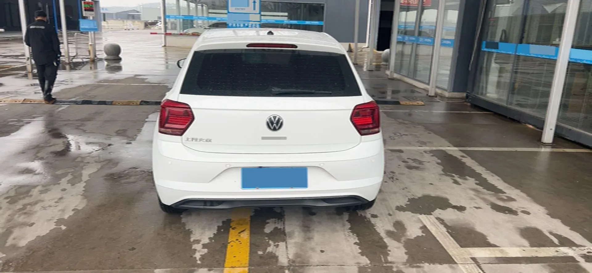 2023 Volkswagen Polo 1.5L 110HP L4 6AT,autocango,china used car exporter,china ev exporter,chinese used car exporter,chinese used ev exporter