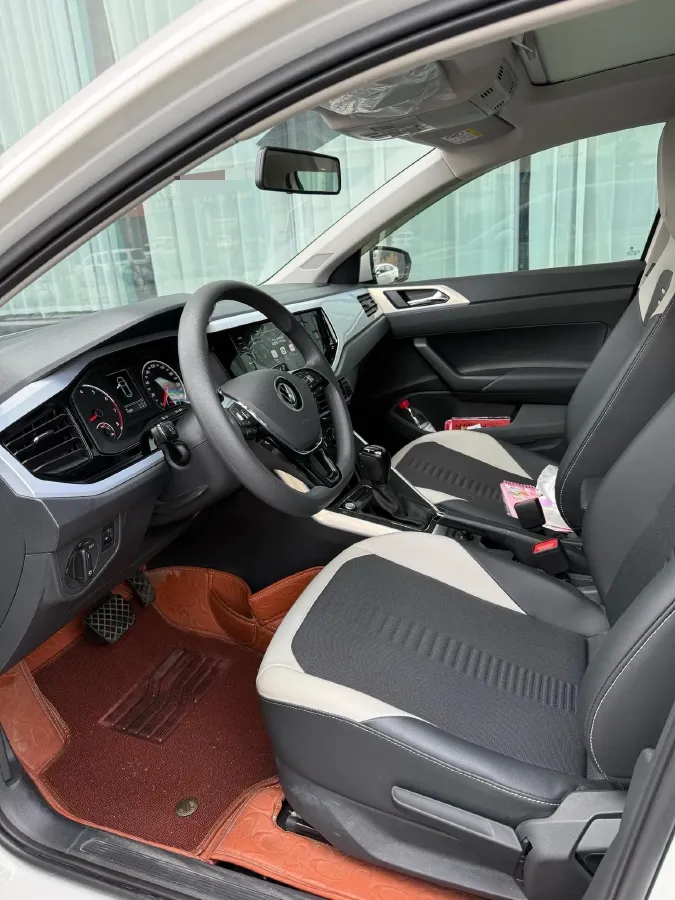 2023 Volkswagen Polo 1.5L 113HP L4 6AT,autocango,china used car exporter,china ev exporter,chinese used car exporter,chinese used ev exporter