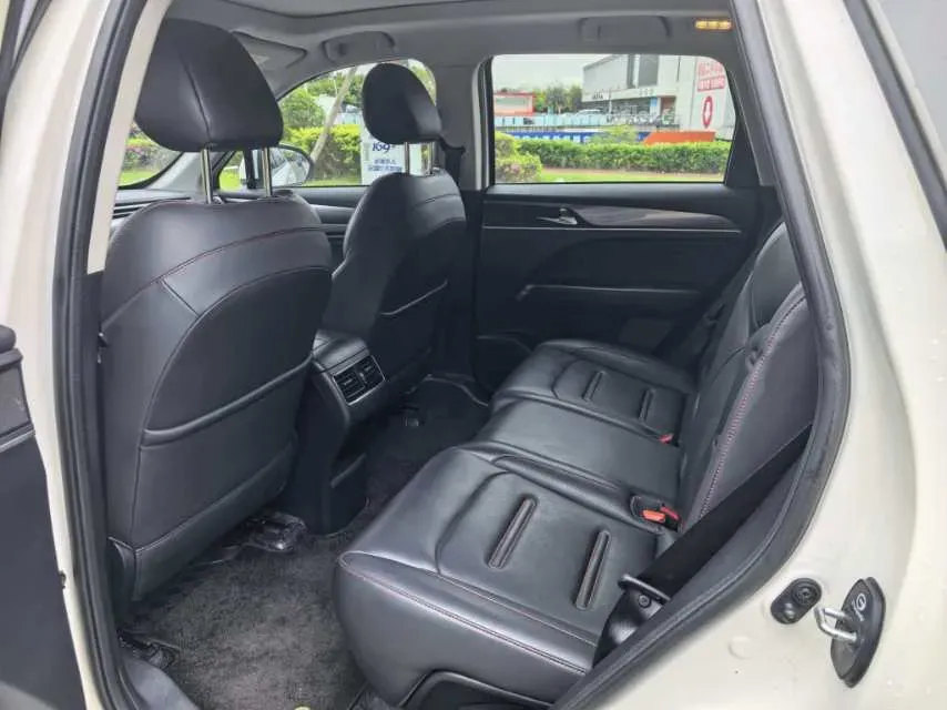 2023 GAC Trumpchi GS4 Plus 2.0T 252HP L4 6AT,autocango,china used car exporter,china ev exporter,chinese used car exporter,chinese used ev exporter