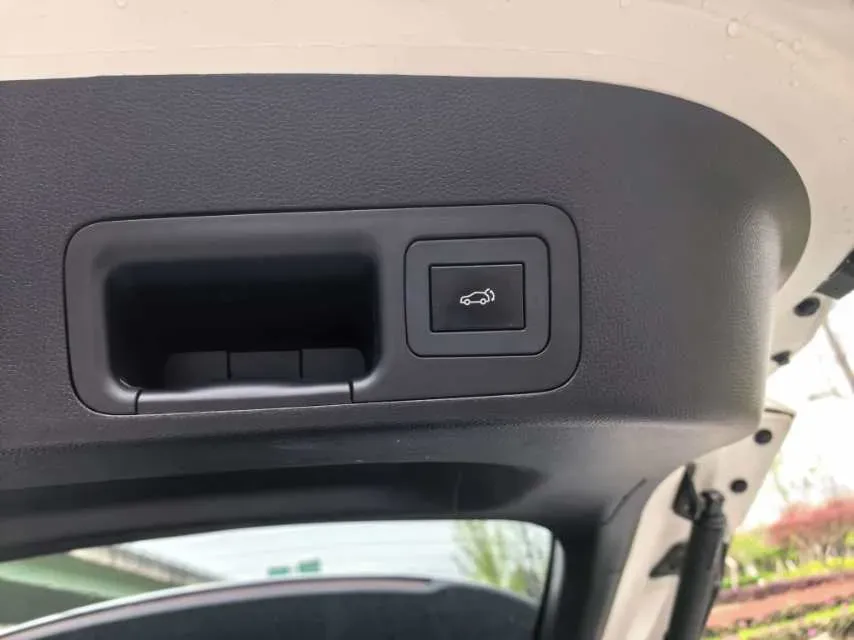 2023 GAC Trumpchi GS4 Plus 2.0T 252HP L4 6AT,autocango,china used car exporter,china ev exporter,chinese used car exporter,chinese used ev exporter